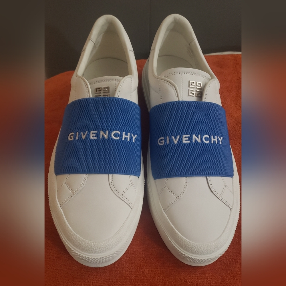 GIVENCHY City Court Sneakers